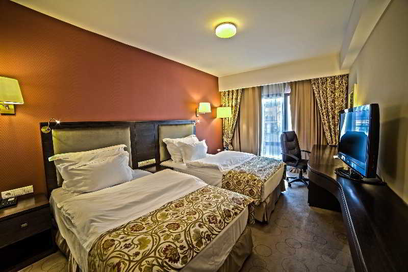 Doubletree By Hilton Hotel Sighisoara - Cavaler Exterior photo